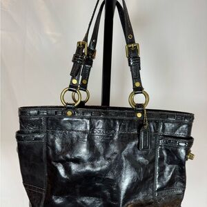 Coach 60773 11500 Black Leather Shoulder Bag